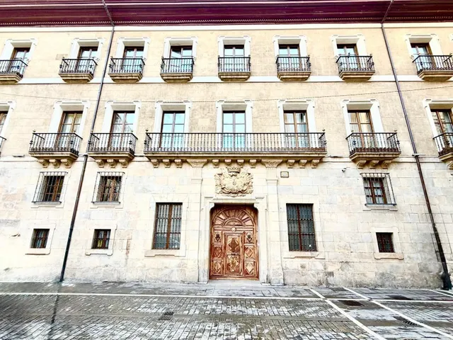 Local venta en Casco Antiguo de Pamplona - foto 5