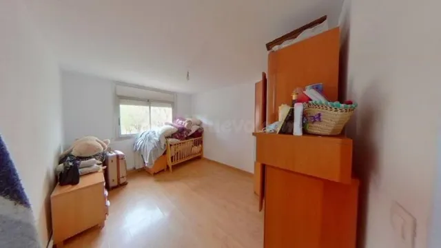 PISO EN VENTA EN SANTA PERPERTUA DE LA MOGODA — 4