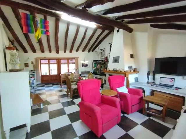 Casa totalmente rehabilitada — 23