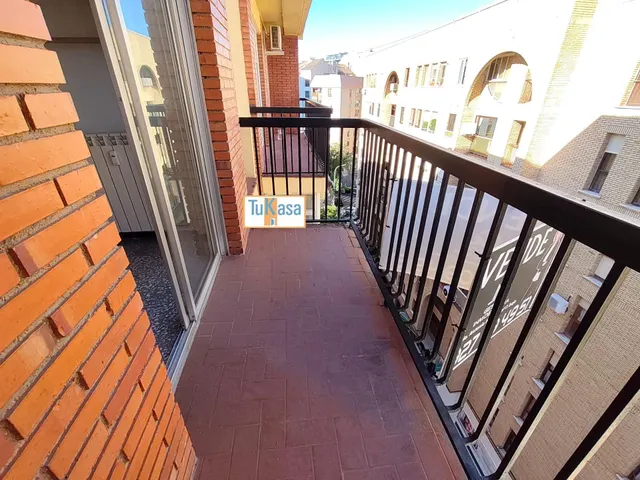 piso en Venta Centrico, a escaos metros de la Cruz de los Caidos, Cáceres — 10