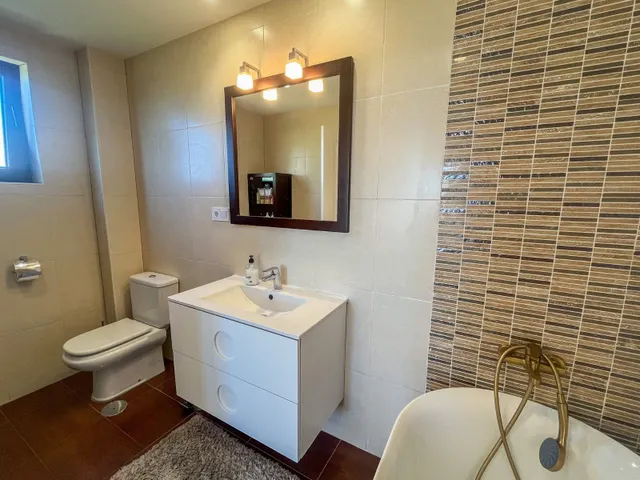 Villa 4 habitaciones 225m² en venta - Sierra cortina — 35