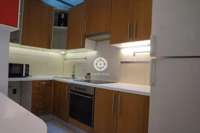 Local- Loft- duplex de 83m2 en el centro de Gracia, amueblado y totalmente equipado. — 7