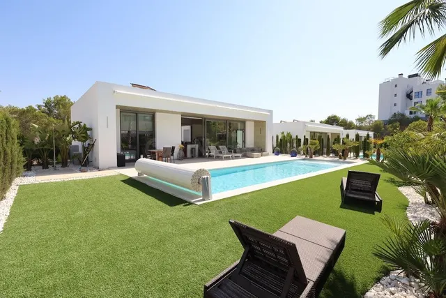 Villa de lujo moderna del 2021 en Las Colinas Golf