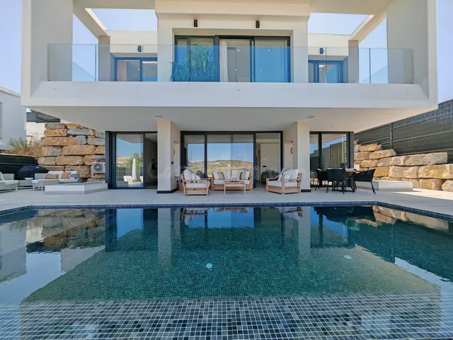 Chalet 5 habitaciones 316m² en venta - Costa Del Sol - foto 4