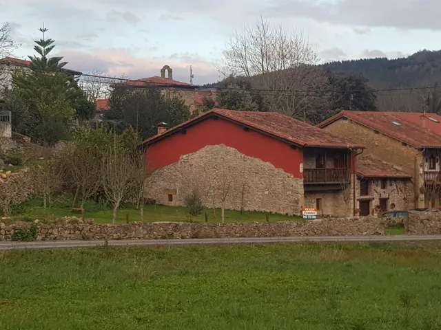 SOLAR EN CABANZÓN-HERRERÍAS - foto 5