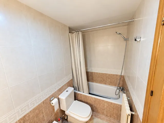 ¡piso reformado en actur, totalmente exterior y con espectacular terraza! — 33