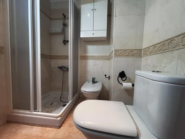 Se vende estupendo piso en santa aurelia — 40
