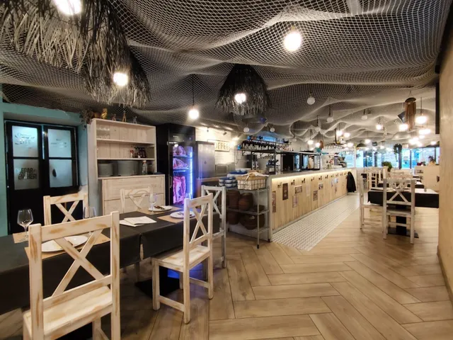 SE VENDE RESTAURANTE A PLENO RENDIMIENTO (CON INQUILINO SOLVENTE)  EN ZONA CENTRO EN OURENSE. — 6