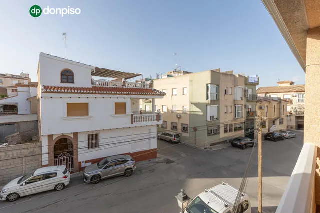 PRECIOSO ADOSADO CON PATIO, TERRAZA, COCHERA Y ESTUFA DE LEÑA EN LAS GABIAS (GRANADA) — 16