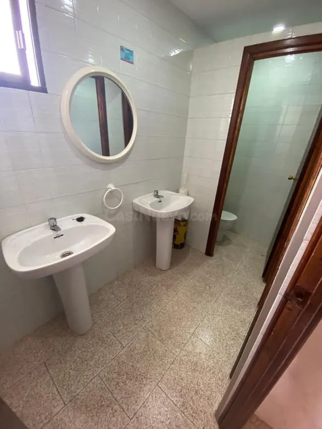 LOCAL Y BAR A UN PRECIO ÚNICO, UBICADO EN LA ZONA DE LA GOTE - foto 4