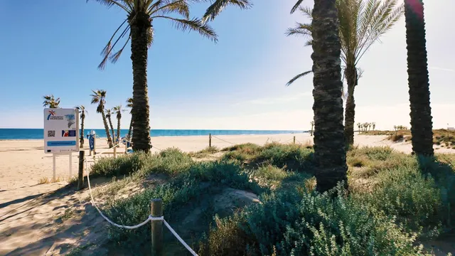 Piso 3 habitaciones 159m² en alquiler - Port de sagunt — 31