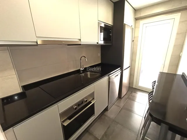 Bonito piso amueblado junto a Parque Delicias. — 14