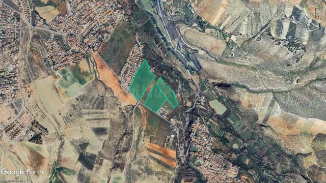 Venta de suelos urbanos sectorizados en Dílar - Granada — 2