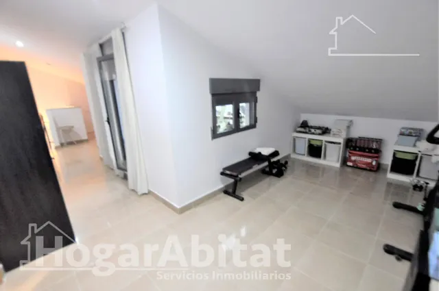 Precioso ático dúplex reformado con garaje y terraza — 16