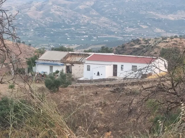 Parcela con casa — 3