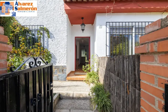 Preciosa casa en Ogíjares con piscina y jardín — 3