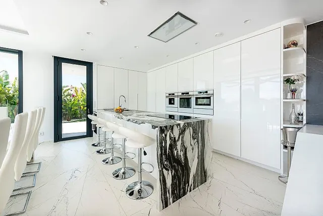 Villa 4 habitaciones 426m² en venta - Manzanera — 43