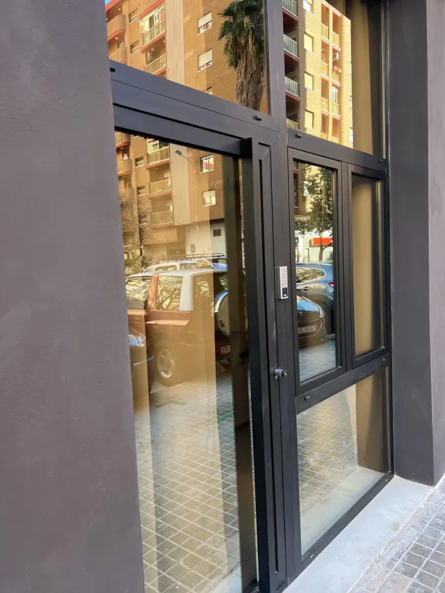 1 ESTUDIO DUPLEX,  CON LICENCIA TURISTICA, EN PLANTA BAJA, TOTALMENTE REFORMADO A ESTRENAR. — 33