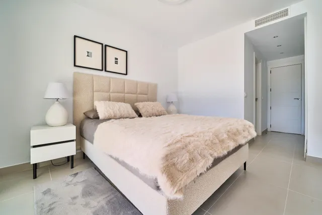 Elegante apartamento con jardín — 21