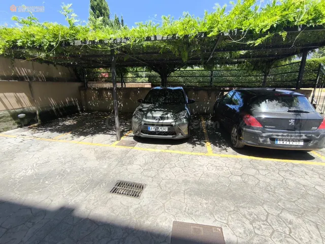 2 Plazas de Aparcamiento en Complejo Residencial con Piscina - foto 2