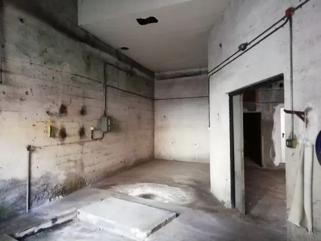 VENTA LOCAL COMERCIAL — 18