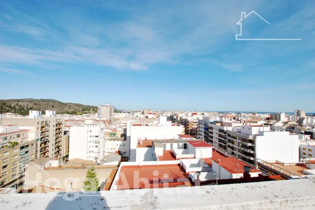 ¡GRAN OPORTUNIDAD! AMPLIO, BONITO Y EXTERIOR CON TERRAZA EN EL CENTRO — 48