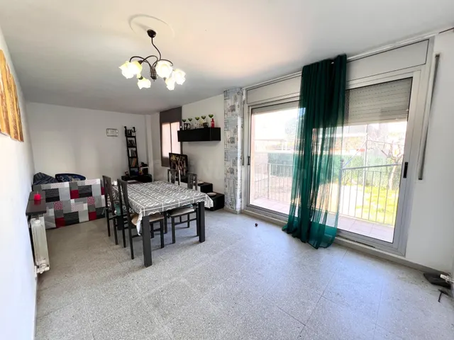 Exclusiva planta baja con espectacular jardín de 350 m2 — 2