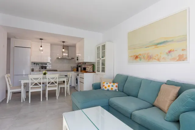 Ático Premium en Selecta Costa, Salobreña: diseño, confort y una terraza para vivir el Mediterráneo. — 12