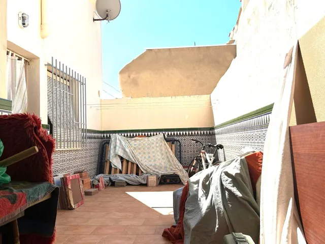 Amplio Dúplex en Adra con Parking y Buen Estado — 18