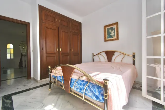 Chalet 5 habitaciones 337m² en venta - Riviera del sol — 40