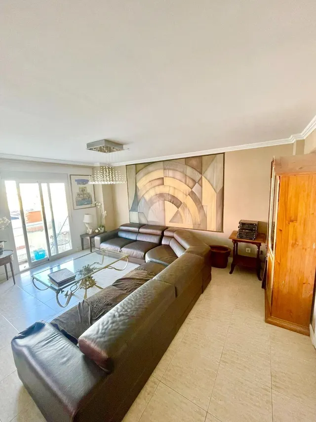 Elegancia, amplitud y vistas al mar en una de las zonas con más encanto de Ciudad Jardín — 22