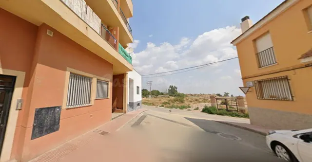 OPORTUNIDAD VENTA ATICO EN TOTANA (OKUPADO )