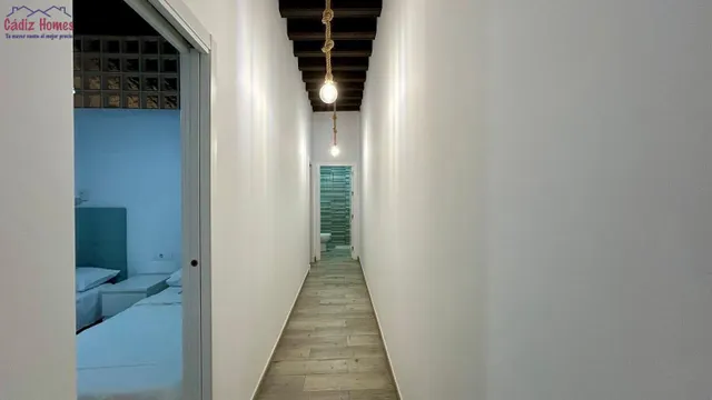 VIVIENDA PARA ENTRAR A VIVIR EN PLENO CENTRO DE LA CIUDAD.-CERCA DE LA CATEDRAL — 13