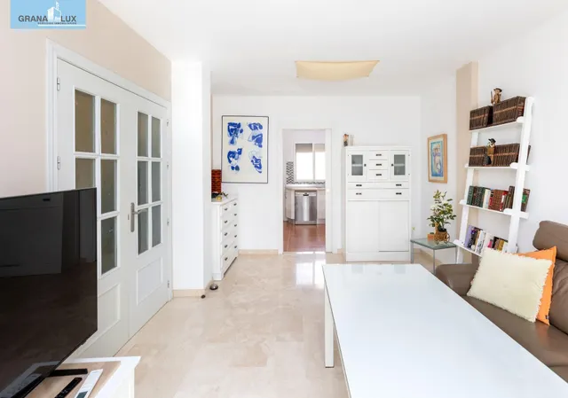 Vivienda unifamiliar reformada en Alhendín - foto 2