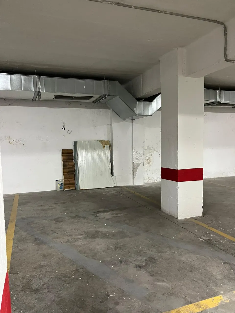 Alquiler plaza de aparcamiento para moto en Arabial
