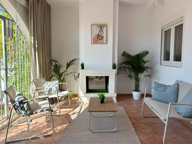 Bungalow totalmente reformado a estrenar y sin comunidad en la Florida, Orihuela Costa — 6