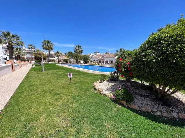 Casa 2 habitaciones 87m² en venta - Villamartín-Las Filipinas — 39
