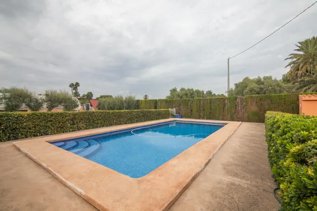 Chalet sito en Valverde con 6 habitaciones, 3 baños, piscina y garaje — 17