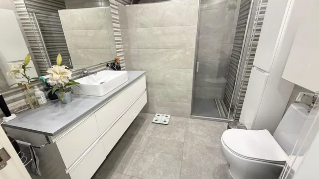 Espectacular vivienda de 195 m2 con 4 dormitorios en pleno bulevar gran capitán — 35