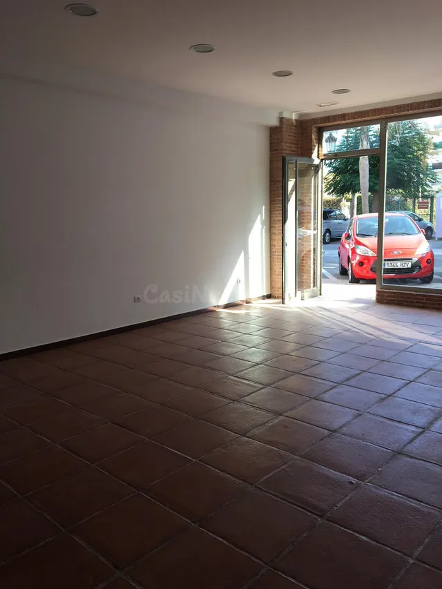 Local comercial 54m² en venta - Costa del Sol - foto 2