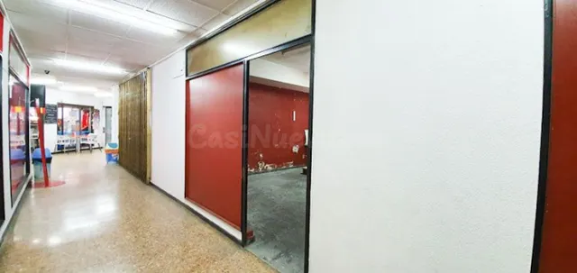 Local comercial en venta - Levante - foto 3