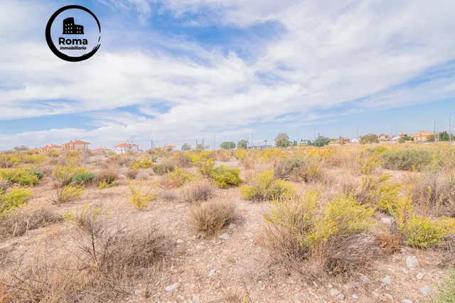 Oportunidad en venta de solar urbano en Otura — 16