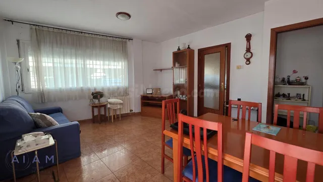 PISO EN PLANTA BAJA CON AMPLIA TERRAZA EN TORDERA - foto 3