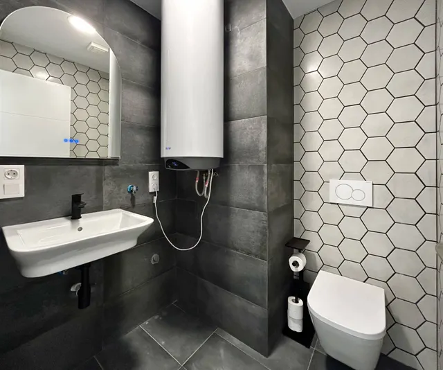 Planta baja 1 habitación 84m² en venta - Altozano — 28