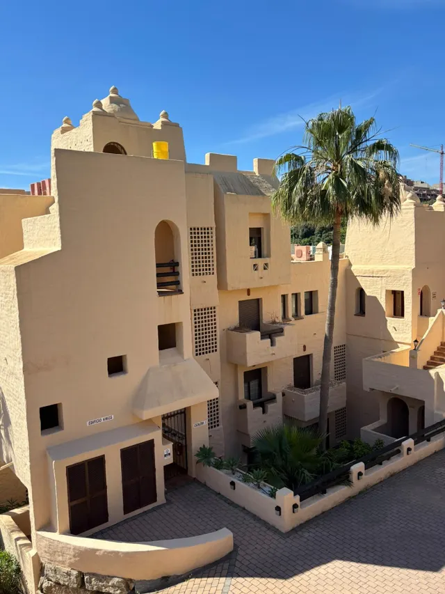Magnífico apartamento de 2 dormitorios con gran terraza y vistas al mar – Coto Real — 40