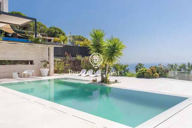 Casa en venta en Sant Vicenç de Montalt con espectaculares v - foto 4