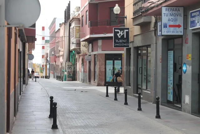 Terreno urbano con edificación en san Gregorio, Telde - foto 5