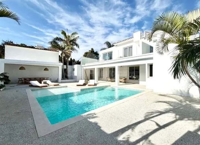 Chalet 6 habitaciones 390m² en venta - Marbella - foto 2