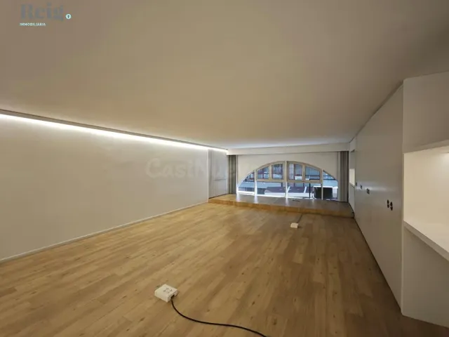Gran oportunidad en pleno centro de Andorra La Vella para mo - foto 2
