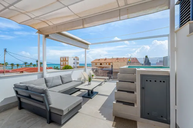 Casa 3 habitaciones en venta - Zona Pueblo — 6